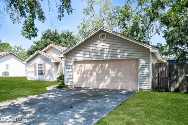 Jacksonville, FL 32210,7805 HUNTERS LAKE CIR S