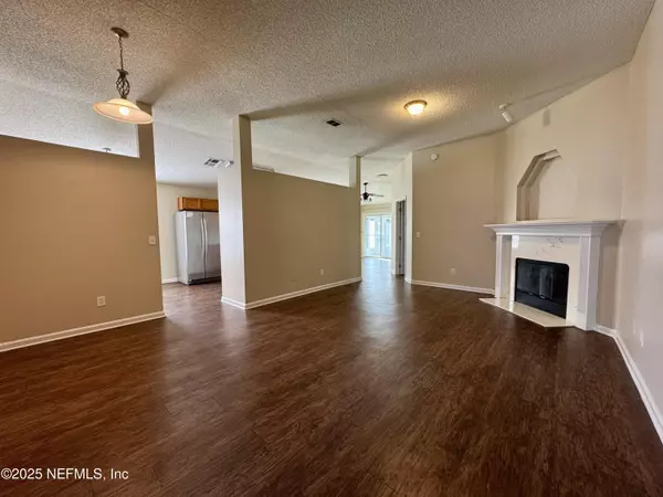 Fleming Island, FL 32003,1207 STERN WAY