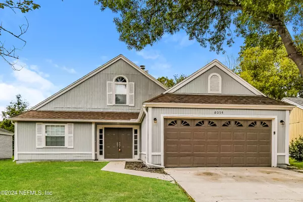 8054 LOCH LOMOND LN, Jacksonville, FL 32244