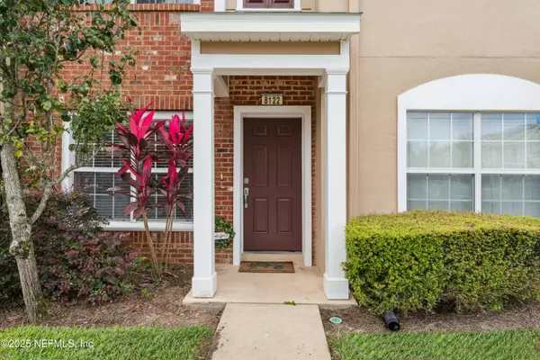 Jacksonville, FL 32256,8122 SUMMERGATE CT