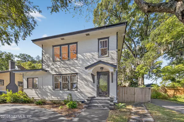 1048 INGLESIDE AVE, Jacksonville, FL 32205