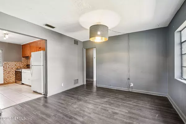 Jacksonville, FL 32244,5130 CORSAIR AVE