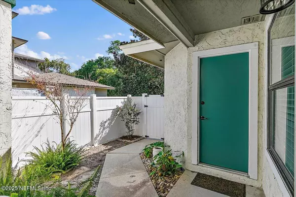 Jacksonville, FL 32225,1196 FROMAGE WAY