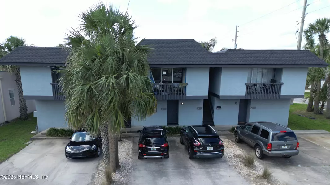 330 6TH AVE N #D, Jacksonville Beach, FL 32250