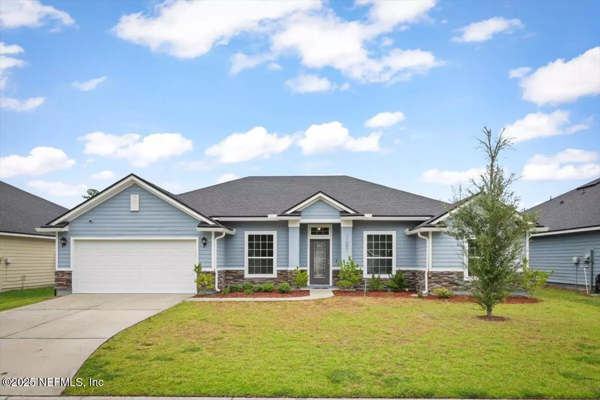 Jacksonville, FL 32221,11051 COLONIAL TAVERN LN