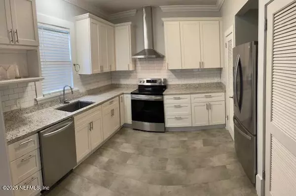 Jacksonville, FL 32204,2363 ERNEST ST