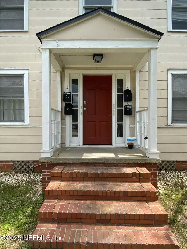 Jacksonville, FL 32204,2614 COLLEGE ST #1