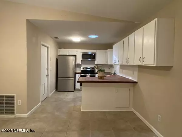 Jacksonville, FL 32225,13240 MORNING SUN DR