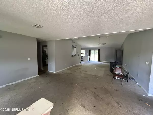 Jacksonville, FL 32218,6369 SPRING HOLLOW CT