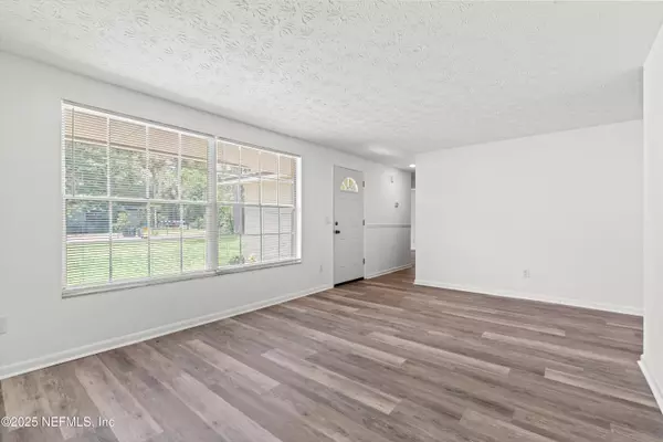 Jacksonville, FL 32210,2021 LAKE WEIR AVE