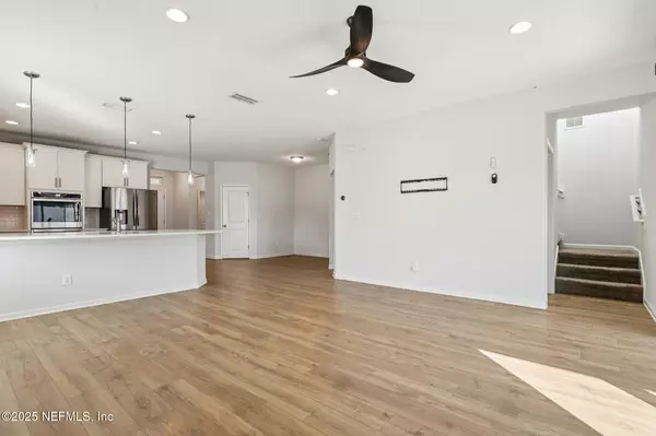 Orange Park, FL 32065,809 LAUREL VALLEY DR