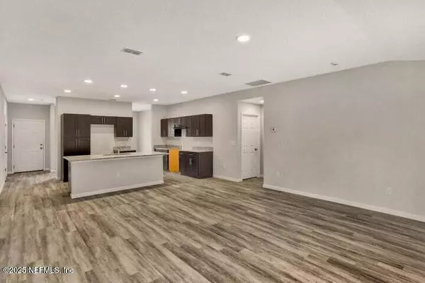 Jacksonville, FL 32216,1543 RYAR RD