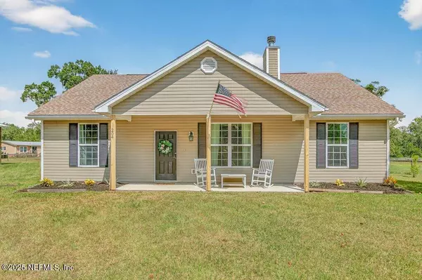 204 COMER RD, Palatka, FL 32177