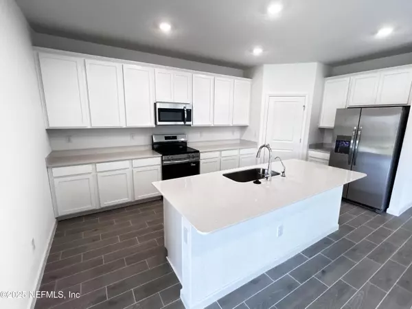 Jacksonville, FL 32218,1671 LACHLAN CIR