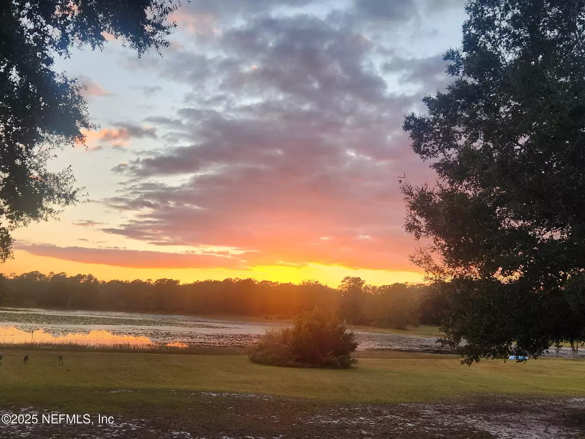 Ocklawaha, FL 32179,9088 SE 183RD AVE