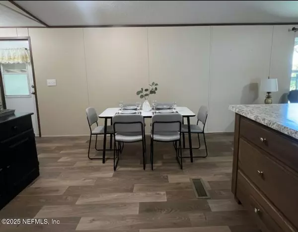 Ocklawaha, FL 32179,9088 SE 183RD AVE