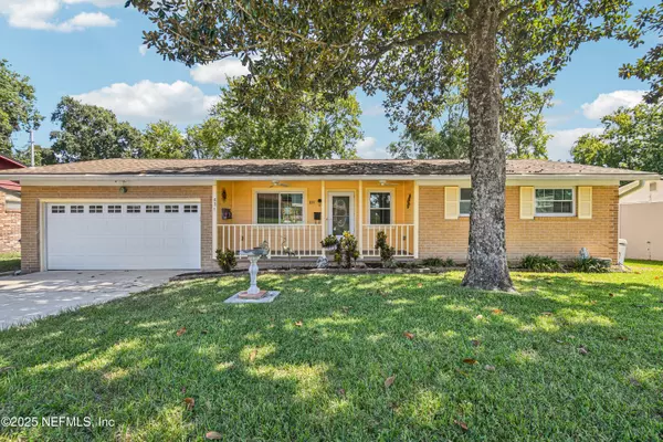 Jacksonville, FL 32225,831 BROOKVIEW DR N
