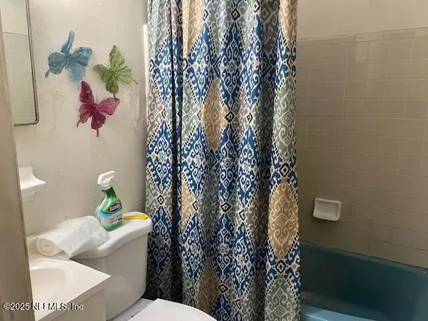 Jacksonville, FL 32219,5706 KINLOCK CT