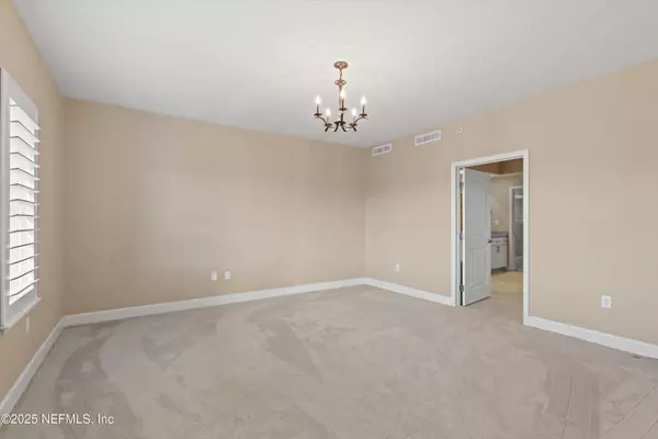 Jacksonville, FL 32217,3958 BAYMEADOWS RD #4403