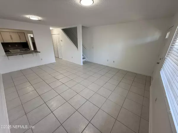 Ponte Vedra Beach, FL 32082,8 PONTE VEDRA CT #B