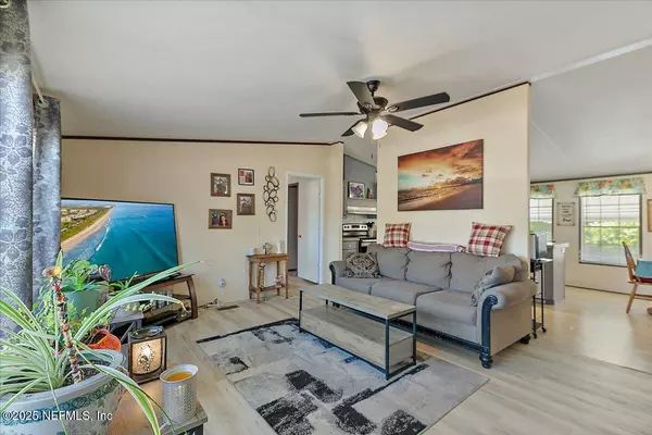 Crescent City, FL 32112,107 INDIANA ST