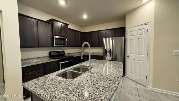 St. Augustine, FL 32092,443 COASTLINE WAY