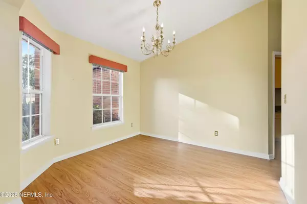 Ponte Vedra Beach, FL 32082,120 SUMMER TREE CT