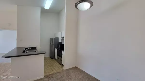 Fleming Island, FL 32003,1717 COUNTY ROAD 220 #2008