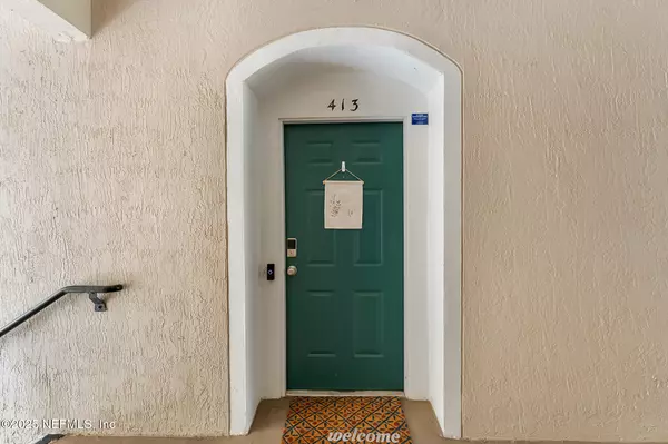 Jacksonville, FL 32256,10550 BAYMEADOWS RD ##413