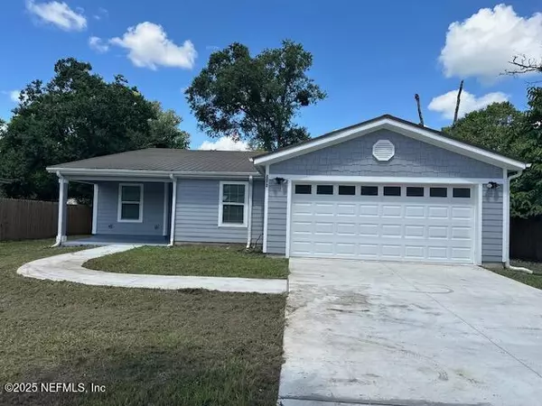 2072 LEON RD, Jacksonville, FL 32246