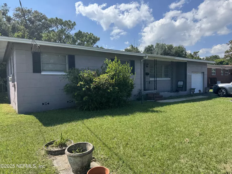 3432 CESERY BLVD, Jacksonville, FL 32277