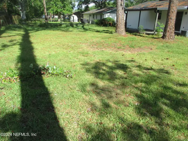 Orange Park, FL 32065,305 OLD JENNINGS RD