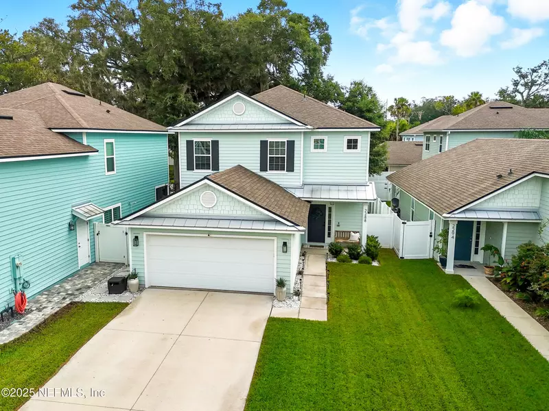 2288 FAIRWAY VILLAS DR, Jacksonville, FL 32233