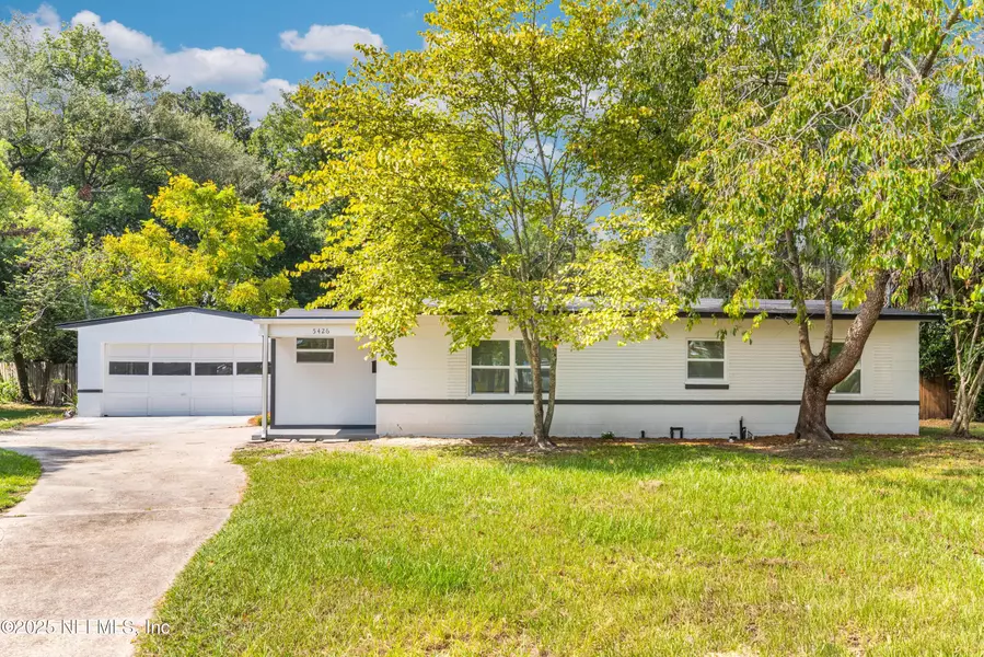 5426 NORTH RIVER CT, Jacksonville, FL 32211