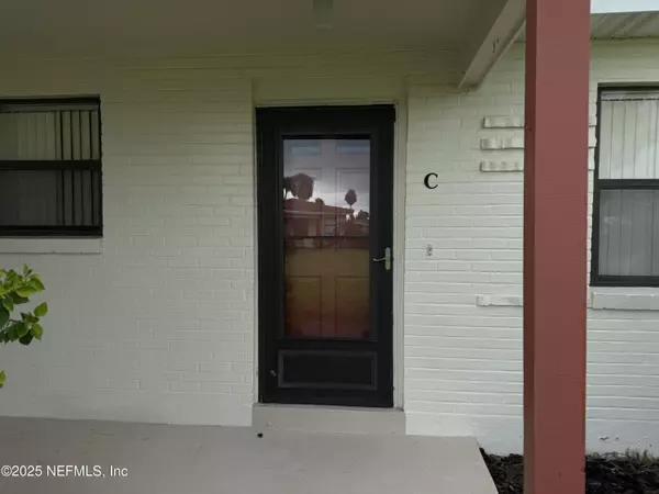 Ormond Beach, FL 32176,195 CARDINAL DR #C