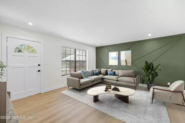 Jacksonville, FL 32217,8043 NARANJA DR W