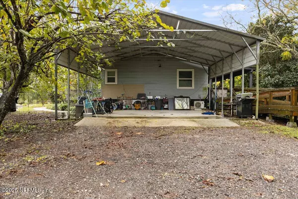 Jacksonville, FL 32218,15296 PARETE RD