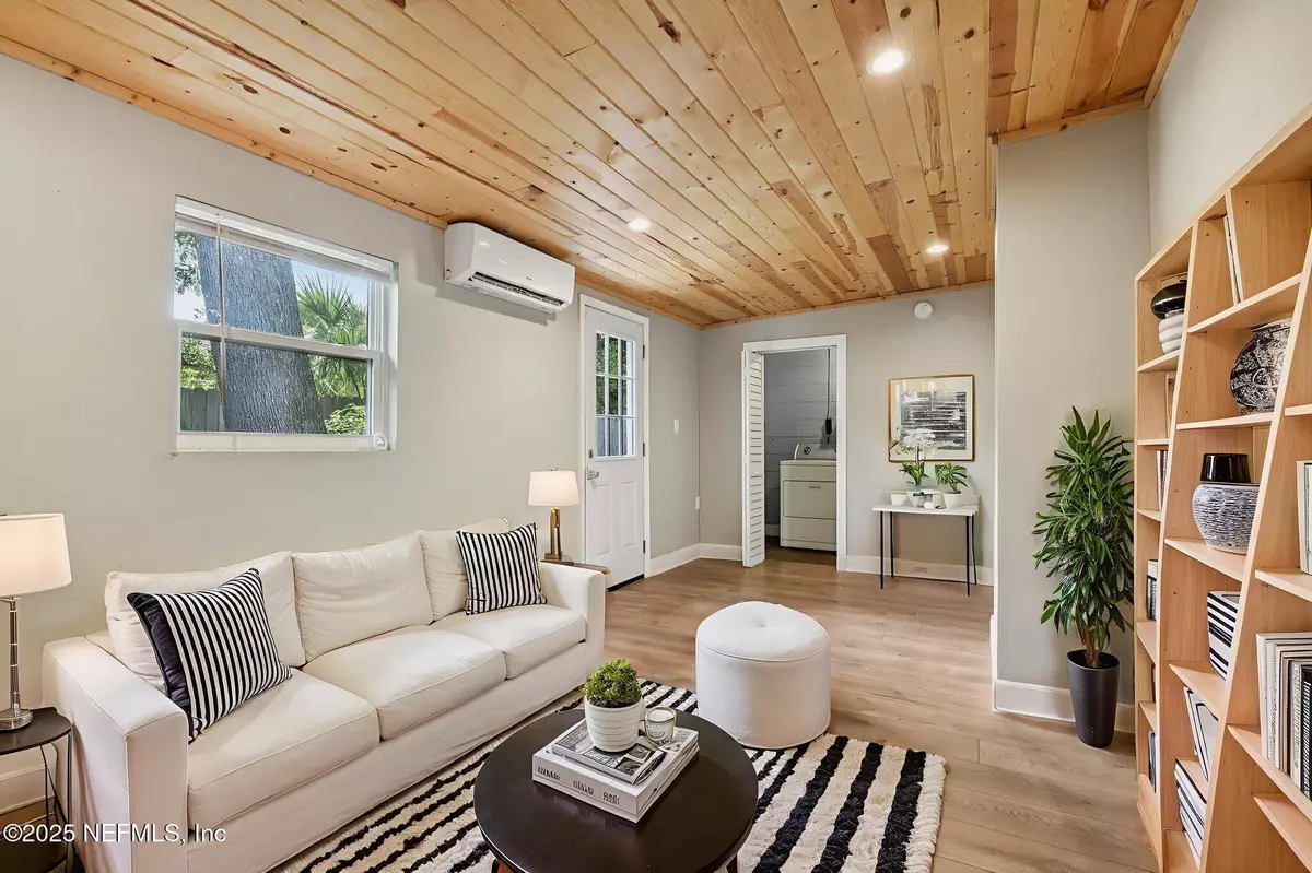 St. Augustine, FL 32084,243 RAVENSWOOD DR