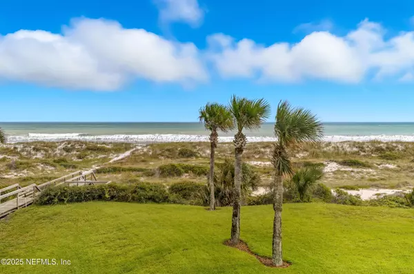 50 SEMINOLE LANDING RD, Atlantic Beach, FL 32233