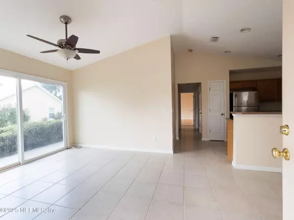 Welaka, FL 32193,100 ASHTON CIR #24