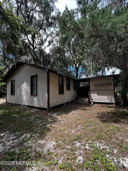 466 MILWAUKEE AVE, Orange Park, FL 32073