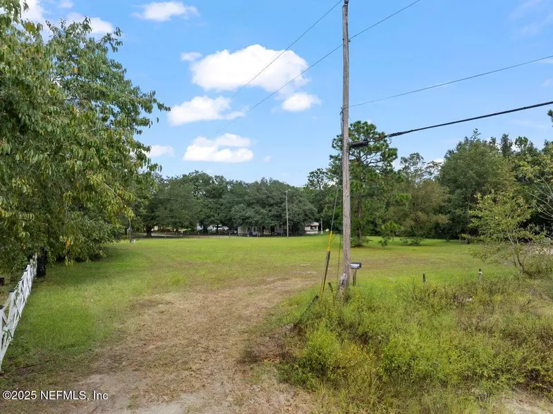 1550 EAGLE NEST LN, Middleburg, FL 32068