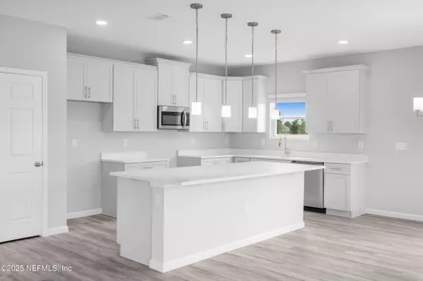 Jacksonville, FL 32221,1242 JEWELSTONE LN