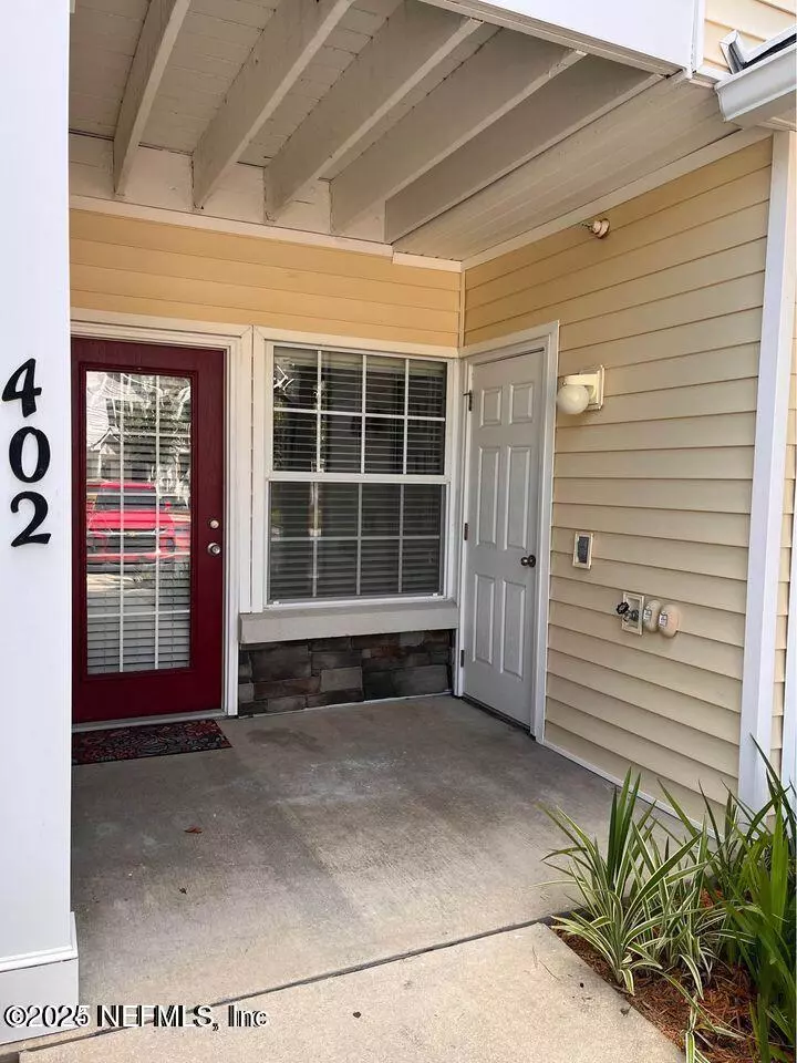 Fleming Island, FL 32003,2200 MARSH HAWK LN #402