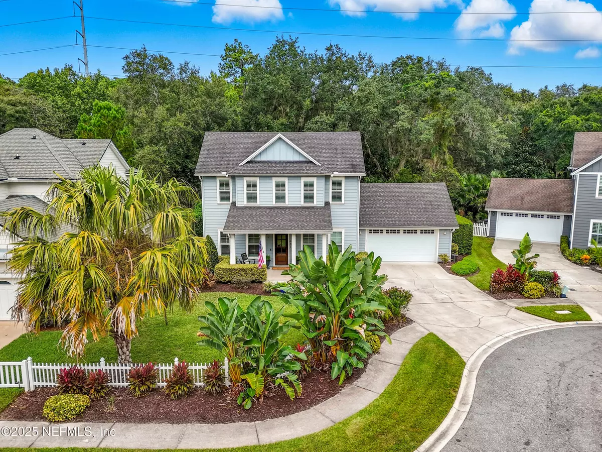Atlantic Beach, FL 32233,951 PARADISE CIR