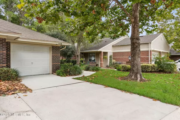 Jacksonville, FL 32224,4526 MIDDLETON PARK CIR W