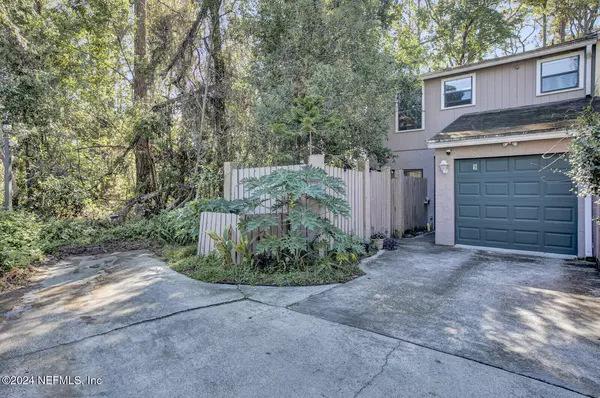Jacksonville, FL 32210,5568 LA MOYA AVE #9