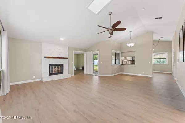 Jacksonville, FL 32244,8223 CROSSWIND CT