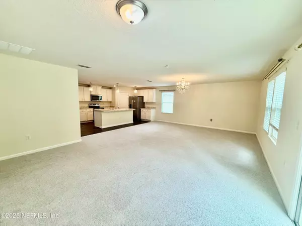 Jacksonville, FL 32220,2031 SOTTERLEY LN