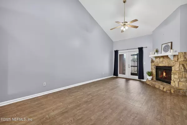 Jacksonville, FL 32223,11420 SQUIRE WAY LN